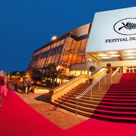 Center - Very Practical - Comfort