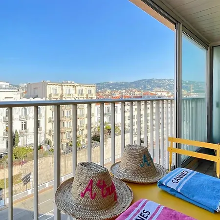 Center - Very Practical - Comfort *