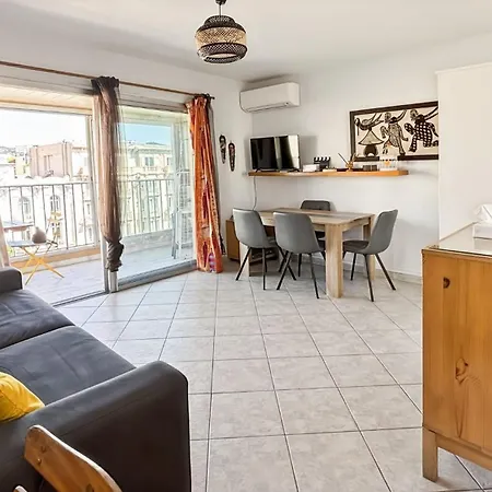 Center - Very Practical - Comfort *