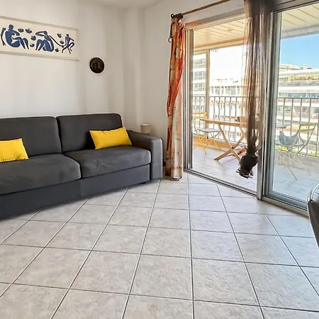 Apartment Center - Very Practical - Comfort Cannes